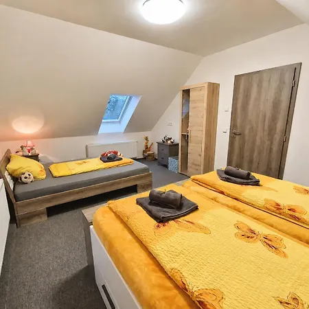 Podbrdska Nyaraló